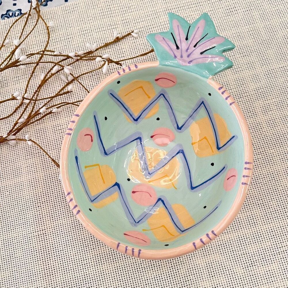 Susan Painter Pineapple Shaped Serving Dish Bowl‎ Handpainted Eclectic Rare